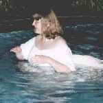 When white dresses get wet ...